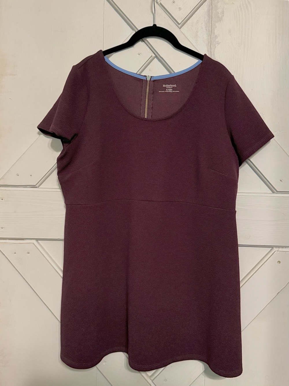 Motherhood Maternity Plum Short Sleeve Scoop Neck Tunic Size XL